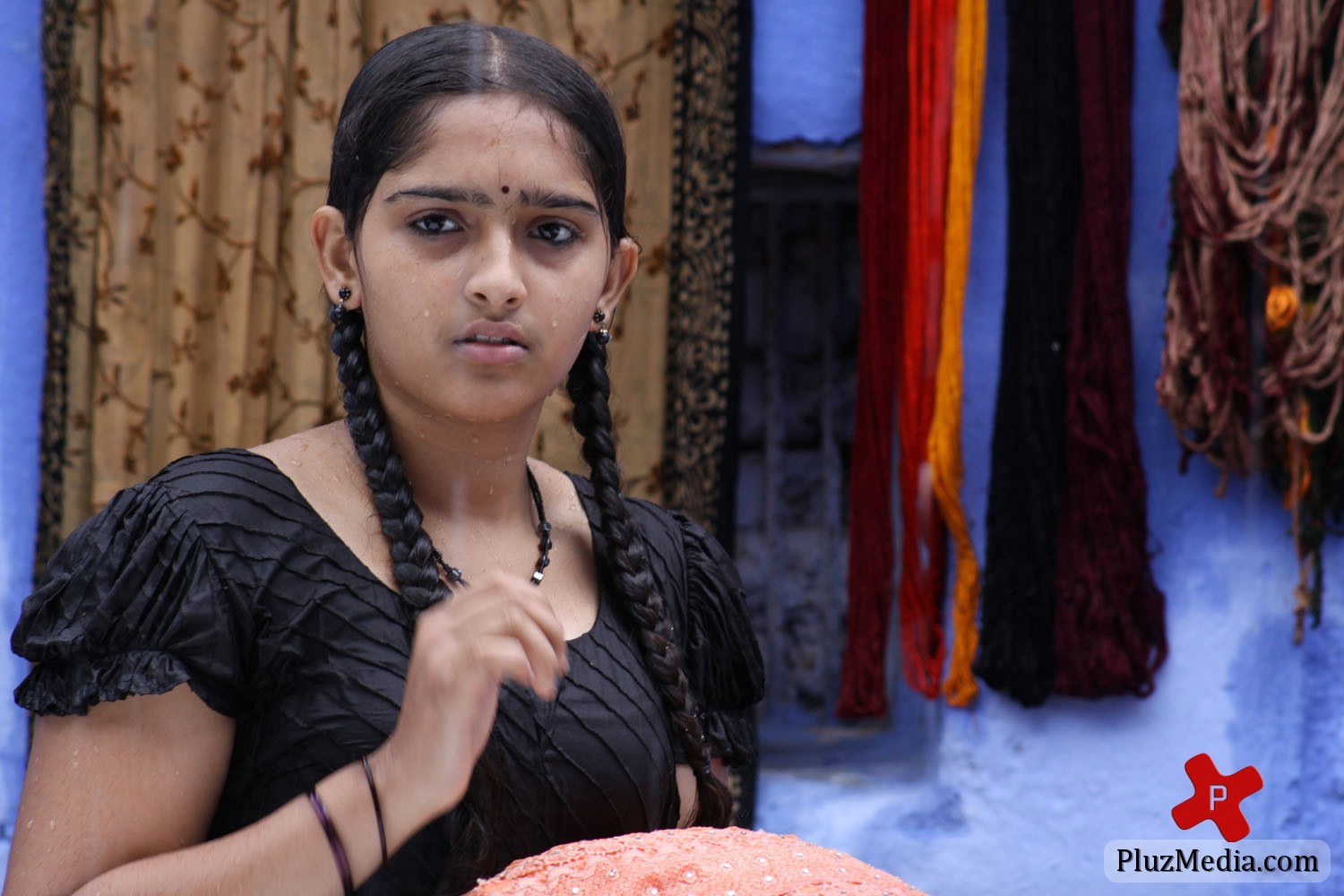 Sanusha Santhosh - Renigunta Movie Latest Stills | Picture 86296